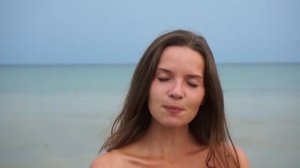 Стихотворение Игоря Северянина "Это было у моря.."