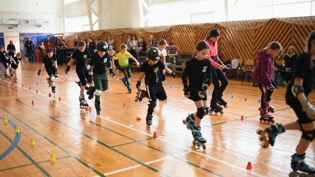 Первый день Всероссийских соревнований "Метелица -2023" в дисциплине фристайл-слалом-скоростной смотреть онлайн