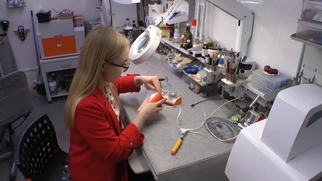 Как легко собрать в один корпус электрошпатели, воскотопки и индукционный нагреватель смотреть онлайн