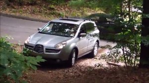 Subaru Tribeca Climbing On The Hill - Заезжаем на холм на Субару Трибеке