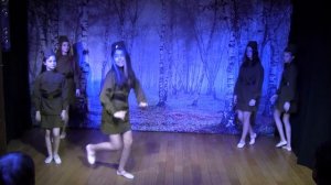 А ЗОРИ ЗДЕСЬ ТИХИЕ