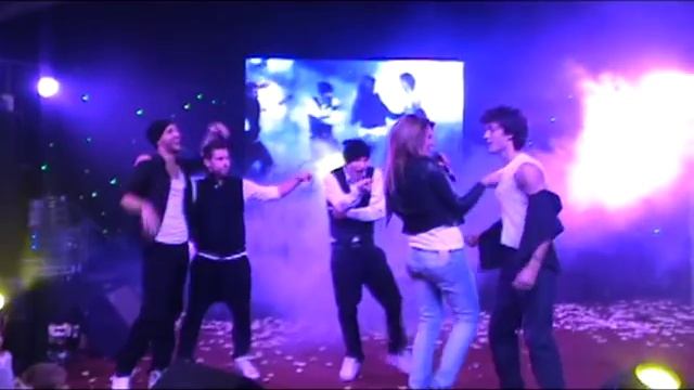 Ассоль Сходи с ума Live смотреть онлайн