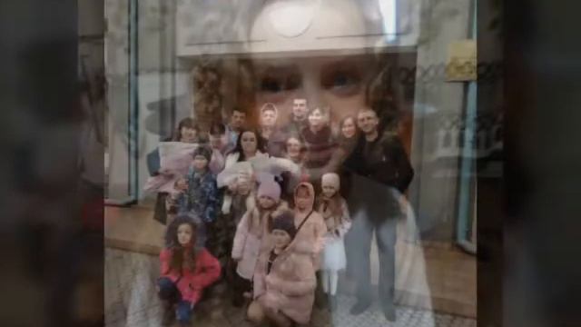 Наши с сестрой старые и новые фото,(слайд шоу). смотреть онлайн