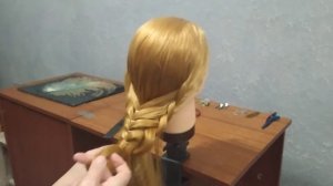 Плетём объемную косу на длинные волосы