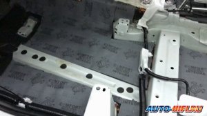 Шумоизоляция и установка музыки в Toyota RAV4 пятого поколения