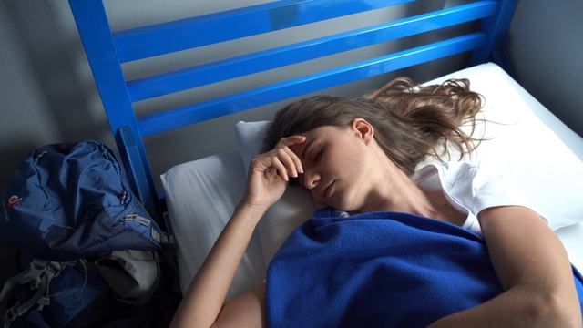 КАК ЗАСНУТЬ ВО ВРЕМЯ БЕРЕМЕННОСТИ | 10 способов помочь себе заснуть во время беременности смотреть онлайн