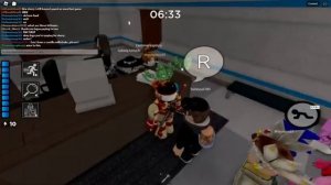 ROBLOX PIGGY: 100 PLAYERS BOOK 1 CHAPTER 1-3!!