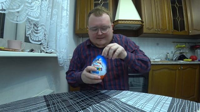 КАК ЕДЯТ ЯЙЦА РАЗНЫЕ ЛЮДИ смотреть онлайн