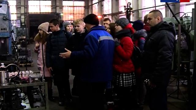 Все профессии важны, все профессии нужны: городская программа "Профориентир" продолжает помогать смотреть онлайн