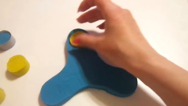 Спиннер из Кинетического Песка Поделки Kinetic Sand Развлечение для детей смотреть онлайн