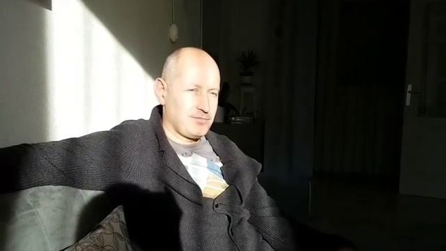 ЛЮБОВЬ по ФРАНЦУЗСКИ! Почему ФРАНЦУЗ выбрал РУССКУЮ ЖЕНУ? Как относятся Французы к РУССКИМ ?