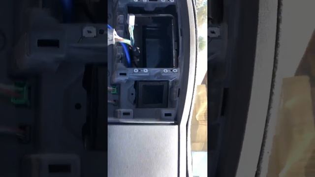 Dodge ram 07 bypass amp radio ((español)) смотреть онлайн