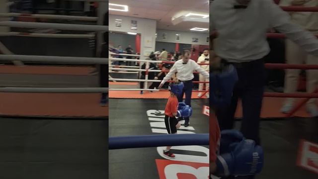Боксерский поединок Александр Котельников. 1 место в категории до 23 кг смотреть онлайн