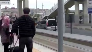 Как добраться из АЭРОПОРТА в центр СТАМБУЛА.