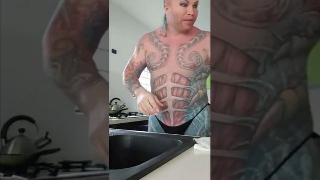 Шпак Александр и Мася о спорте, плохих арбузах и странном настроении из Доминиканы смотреть онлайн