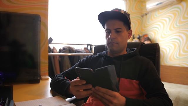 IN DASKALO - "ДОМАШНОТО" (S01E02)