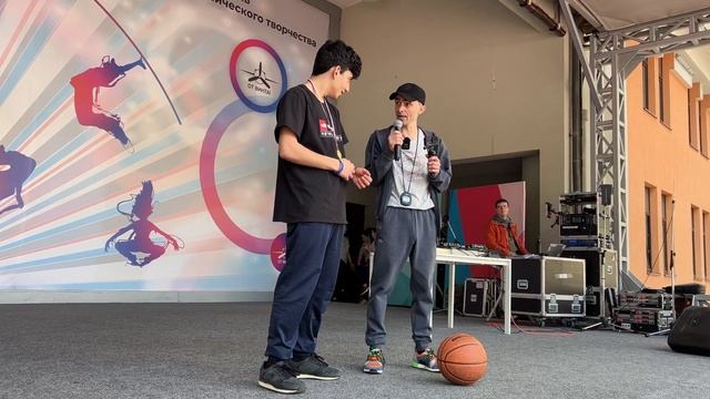 Первый раз на сцене Челлендж в красной поляне смотреть онлайн