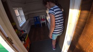 Детский игровой домик из поддонов