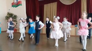 Танец на песню "Моя Беларусь"
