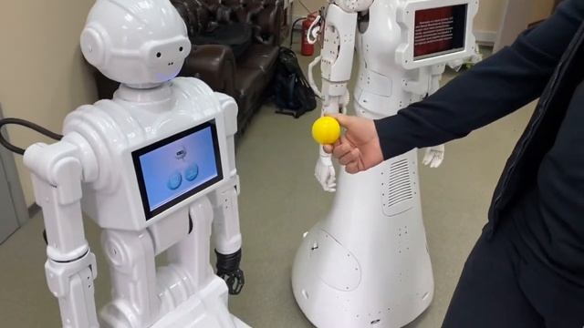 Детский робот Макс.mp4