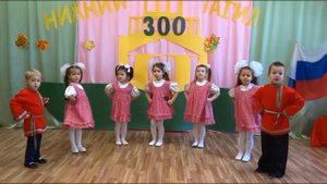 "Я горошек молочу" исполняет детский ансамбль "Горошинки"