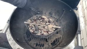 Свиные Ребрышки на гриле Weber Performer Original GBS