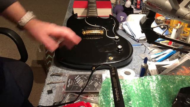 Gibson SG Junior Upgrades Part III смотреть онлайн