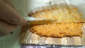 Рулет морковный с творогом.