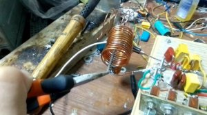 О методах настройки и принципах работы простой схемы резонансного индукционного нагревателя. Схема