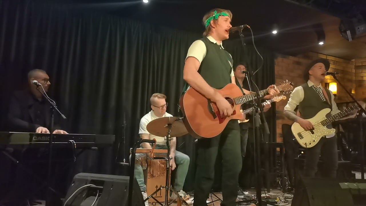 группа Ирония Судьбы фрагмент 2 отделения в кафе Пушкарев 24.11.2023 смотреть онлайн