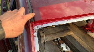 Правим крышу авто сами😉