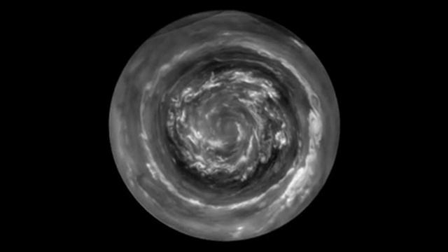 NASA запечатлело на Сатурне мощный ураган в Солнечной системе