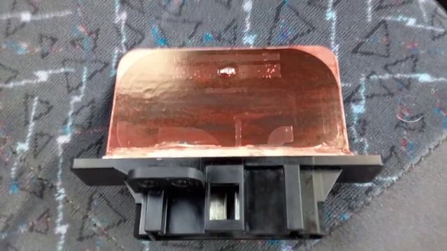 Вентилятор отопителя салона работает только на 4 скорости.Nissan Primera P11.Причина. смотреть онлайн