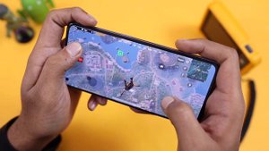 Realme X7 Pro Pubg Mobile Gaming Test with FPS, Graphics Settings & Heating | PUBG Gameplay 🔥🔥