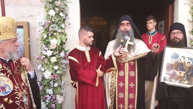 2023 06 04 Литија на храмовни празник цркве Свете Тројице у Будви - о. Рафаило