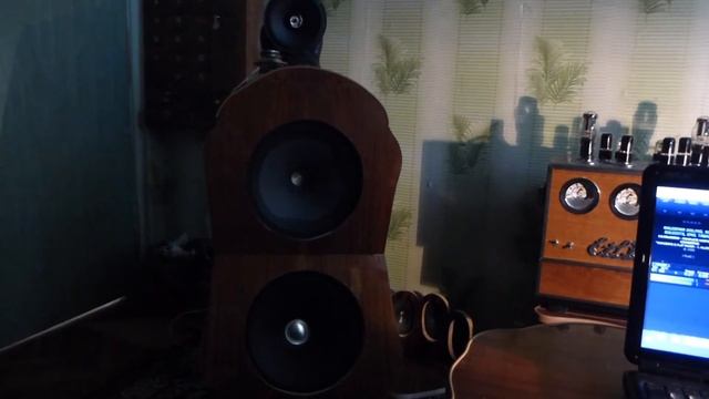 Playing Live Sound Tube Amplifier! Подключение к АС динамиков Hertz 163.5 смотреть онлайн