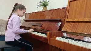 Учаева Екатерина,   К  Нефе Старинный танец