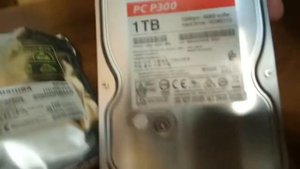 Жесткий диск Toshiba P300 1TB 7200rpm 64MB HDWD110UZSVA 3.5 SATA III