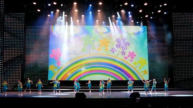 «Дорога в детство», Русский ансамбль «Золотое Яблочко». ТАЛАНТЫ РОССИИ. смотреть онлайн