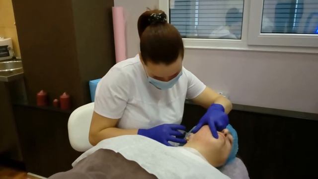 Биоревитализация в салонах красоты "12 месяцев" смотреть онлайн