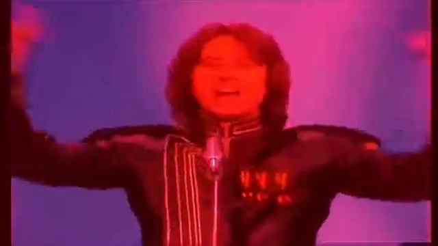 Chingis Khan-Moskau 10 hours Bass busted (MOSKAU MOSKAU) смотреть онлайн