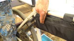 Подседельные и нарульные сумки.  Как выбрать верно размер сумки под велосипед.