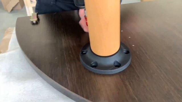 Обеденный раздвижной стол смотреть онлайн