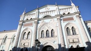 ПРОГУЛКИ ПО МОСКВЕ: ДОМ ПОД РЮМКОЙ.