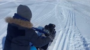 Юный рыбак ДАНЯ и мотобуксировщик БУРЛАК-М  ПРАКТИК