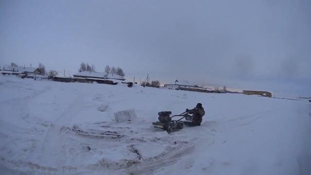 самодельный мотобуксировщик трубочник .испытание . смотреть онлайн