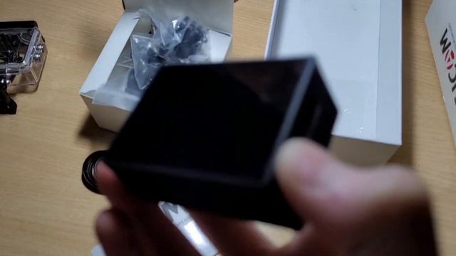 обзор экшен камеры для начинающих блогеров за 12к.