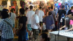 Паттая, ночной рынок / night market in Pattaya