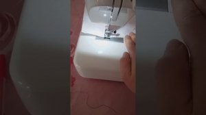 Начинаем шить на машинке с нуля . Обзор машинки , инструментов и основных приемов кройки