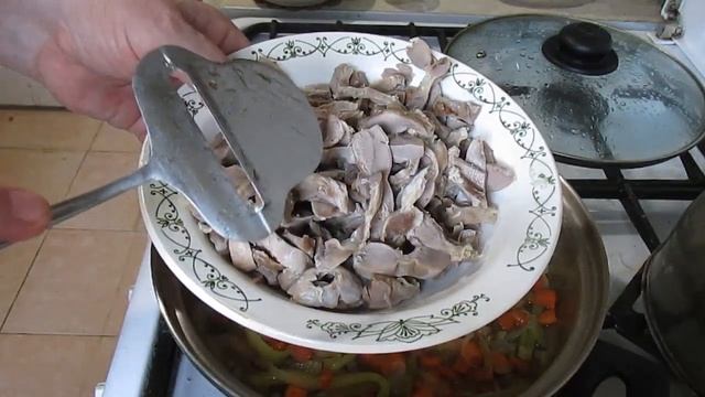 КУРИНЫЕ ЖЕЛУДКИ ПО КОРЕЙСКИ! Рецепт сочных куриных желудков! смотреть онлайн